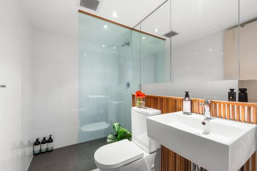 Drews Bondi Beach Pad Music Inspired - image 3