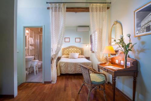 Hotel Torre Guelfa Palazzo Acciaiuoli - image 12