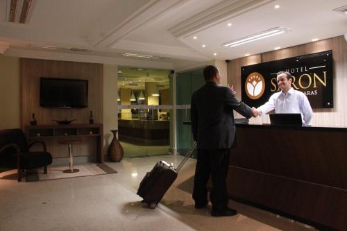 Hotel Saron in Luziânia