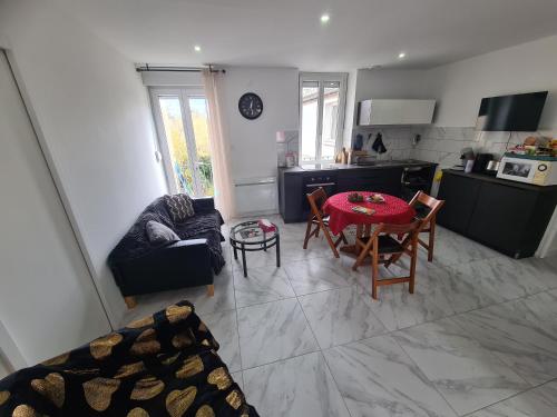 Instalaciones, Rive gauche Rive droite Appartements Cosy très bien situés (Rive gauche Rive droite Appartements Cosy tres bien situes) in Le Creusot