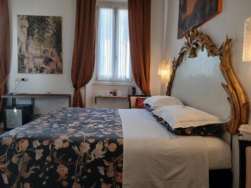 Excellent Trinity Rooms – Rome