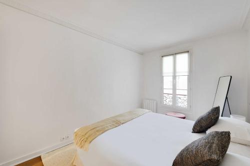 Beautiful Apartment 2BR 6P – Eiffel Tower - image 9