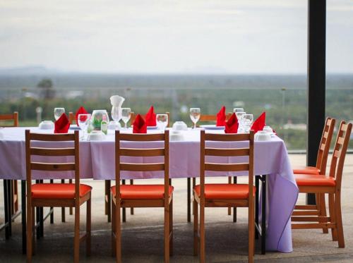 Sky Hill Villa SuratThani - 레스토랑
