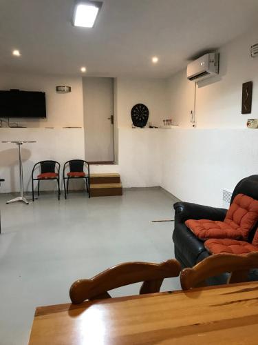 Apartments with parking space Veliki Komor, Zagorje - 23213 in 沙加薩多耶