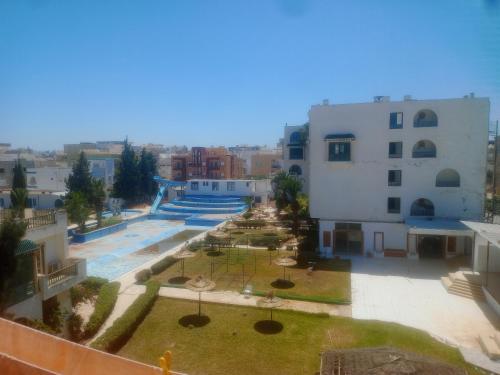 Cléopâtre housse sousse (Cleopatre housse sousse) in 海曼蘇斯