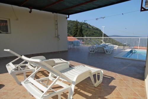 Holiday house with a swimming pool Dubravka, Dubrovnik - 9101 in Dubravka