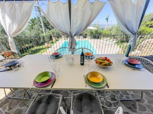 by Casamerina, Aietto house with private pool near Todi in Колацоне
