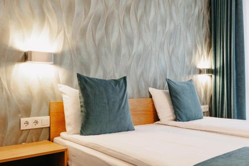2 bedrooms, 2 beds