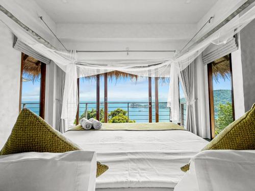 หลังค่าย การ์เดน ลักชัวรี วิลลา (Langkhai Garden Luxury Villas) in อ่าวลึก