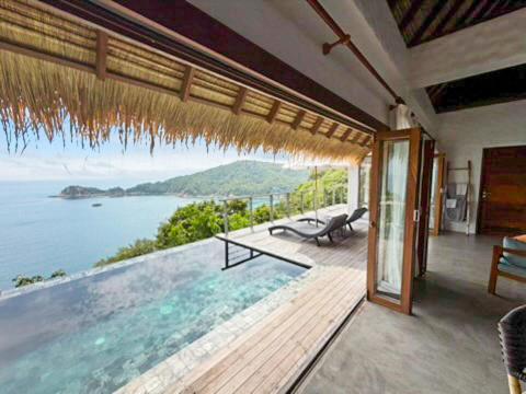 หลังค่าย การ์เดน ลักชัวรี วิลลา (Langkhai Garden Luxury Villas) in อ่าวลึก