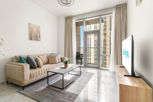 設施, Luxury 1BR Apartment with city view AlHabtoor City in 朱美拉