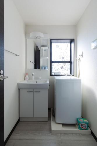 Tokyo Skytree 402| Bali-style Double W/ Bath & Wc - Tokyo