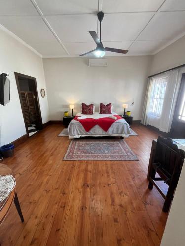 Toni's Cottage, Graaff-Reinet