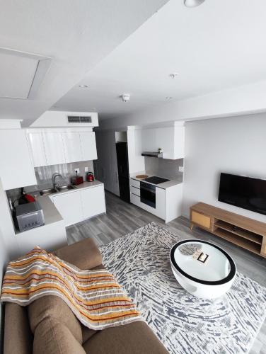 Oceans Apartments Balcony Suite in อัมห์ลังการ็อค