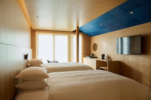 Airport Shuttle - Private Edo Villa - AGE GEIHINKAN 阿下迎賓館 in Jinseki