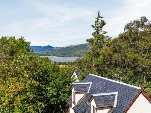 Manzara, Pine Marten Cottage in Ballachulish