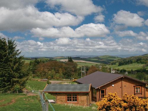Bracken Log Cabin - S4468