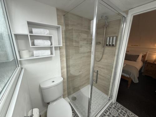 Central Hotel Room Type - Standard Triple Room