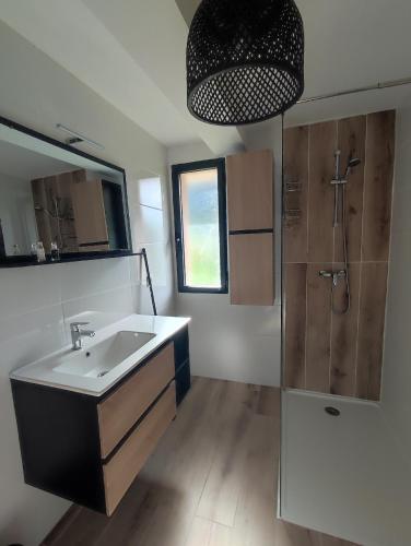Appartement à la campagne (Appartement a la campagne) in Saint Georges De Luzencon