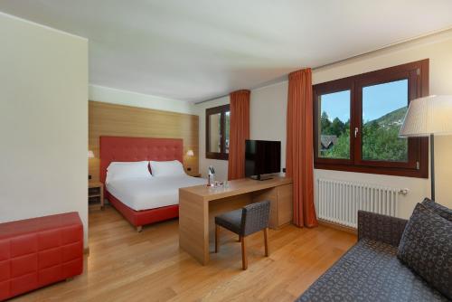 1 queen bed