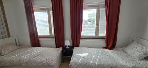 Cozy apartment 15 min from Volvo Cars in Tuve