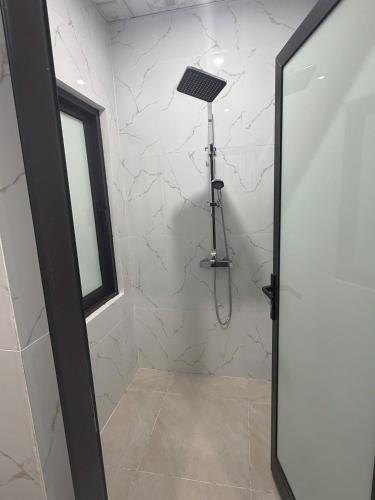 Bathroom, The White Villa Van Mieu in Hoan Kiem District - Hang Bong/Quan Su