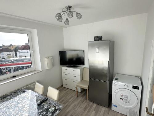 Facilities, Work and Stay near Frankfurt Airport 2BR and Balcony in Raunheim
