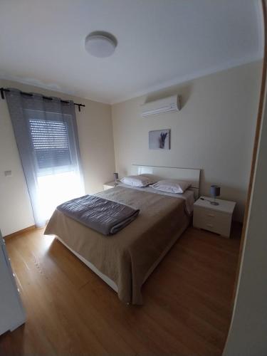 Central Triangle Lisbon-Sintra-Cascais -Apartment with Easy Access & Parking in เซาโดมิงโกส เดรานา