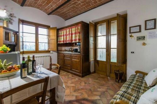 A szálláshely kívülről, Apartment Near Lake Trasimeno With View in Casamaggiore