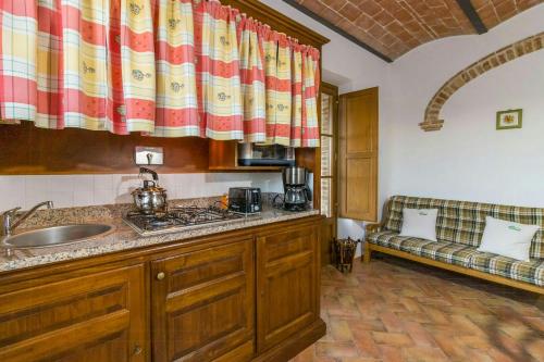A szálláshely kívülről, Apartment Near Lake Trasimeno With View in Casamaggiore