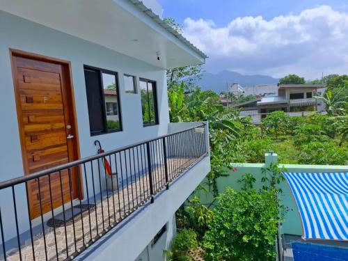 Bleu Saphire Apartments – khách sạn tại Los Banos