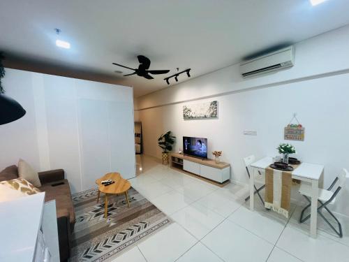 Cozy mercu summer suite 5mint WD KLCC luxury apartment free wifi, netfliix in 리틀 인디아