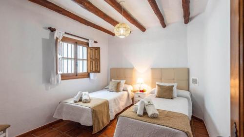 Casa El Carril Benalauria by Ruralidays