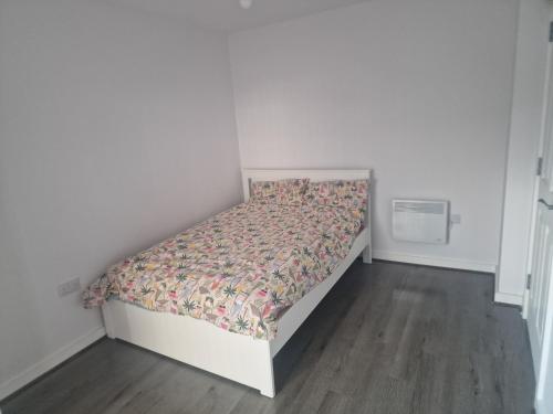 A spacious double room in a peaceful area in 威爾尼斯