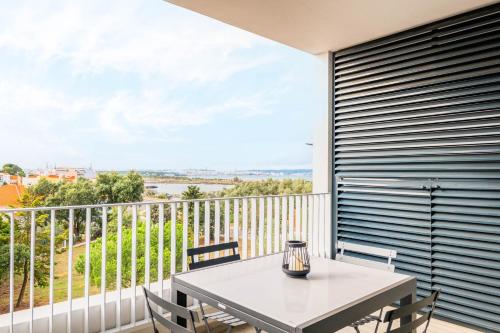 Lisbon South Bay - Orizon Seixal in บาไรโร