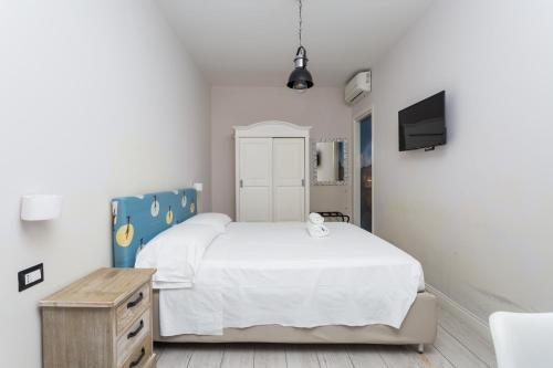 Chiaia 205 Room Type - Standard Double Room