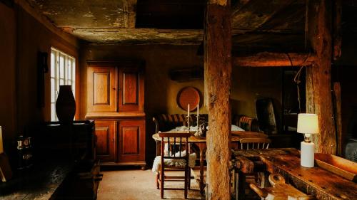 Viesnīcas āriene, Charming Schoolhouse Apartment In Rensow in Walkendorf