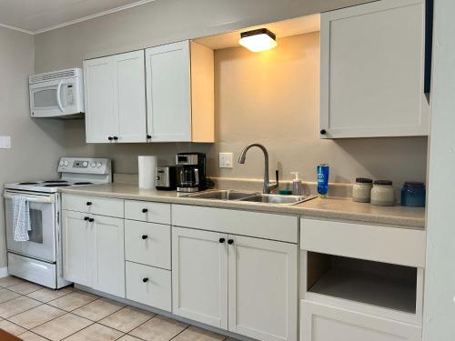 Bellwood 2 bed family house w 2 living areas Superhost in Loveland