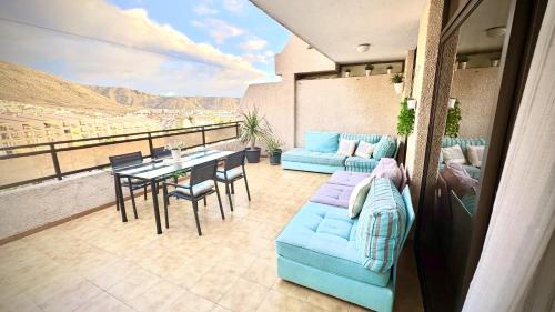 Urban Oasis in Los Cristianos by Deihu Experiences 1