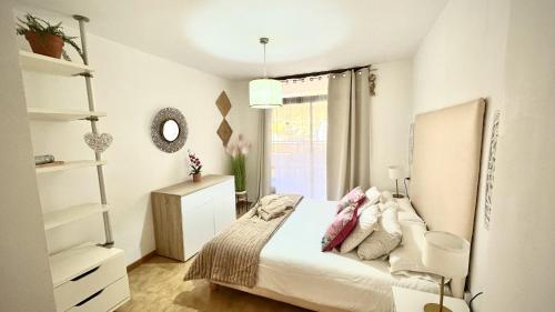 Urban Oasis in Los Cristianos by Deihu Experiences 3