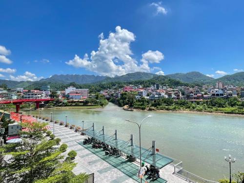 Chi's House - Homestay Cao Bang - 발코니/테라스