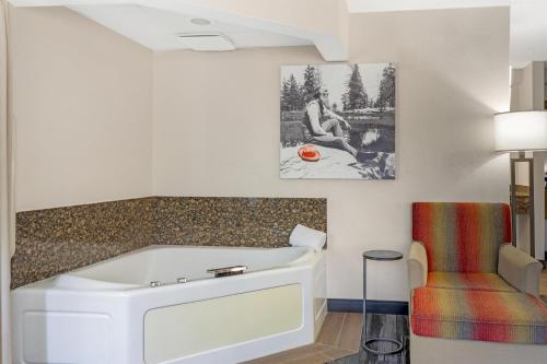 Best Western Plus McCall Lodge and Suites - image 10