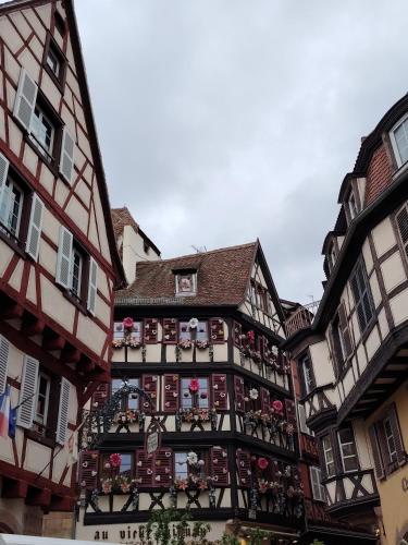 Au Chat l'Heureux in 埃瑟南