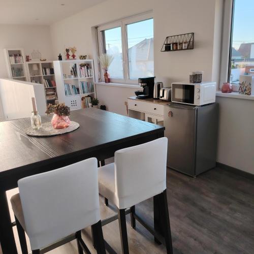 Au Chat l'Heureux in 埃瑟南