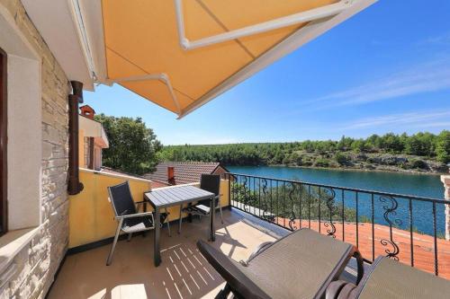 ZeN apartment in 奧布羅瓦茨