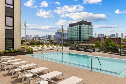 Létesítmények, Blueground Ward Two pool nr Prospect Hill Park BOS-1274 in Area Iv