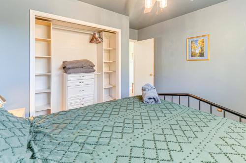 Trail Access On-Site! Scenic Rock Springs Getaway in ร็อค สปริง ซิตี้ เซ็นเตอร์