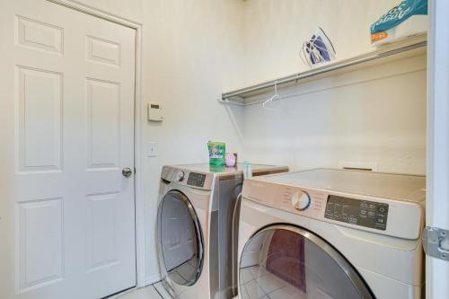 Eco-Friendly OKC Home 10 Mi to Botanical Gardens! - image 11