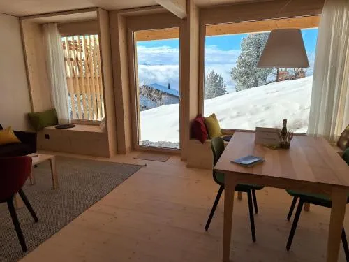 StrohGlück Rigi - traumhafte nachhaltige Ferienwohnungen mit toller Aussicht in Rigi Kaltbad, Schweiz