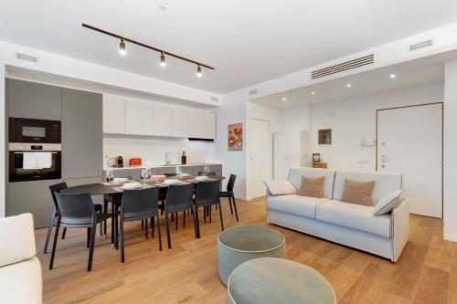 Luxury New Home - Stazione Garibaldi a 5 minuti